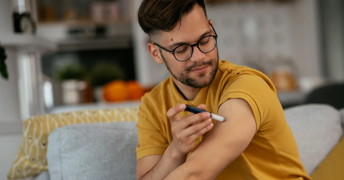 Tratamentos para diabetes tipo 1. O artigo aborda os tratamentos mais eficazes para o diabetes tipo 1, enfatizando a importância da terapia com insulina, monitoramento de glicose, planejamento alimentar, exercícios e as novas pesquisas no campo. A gestão adequada permite aos diabéticos tipo 1 uma vida plena e saudável.